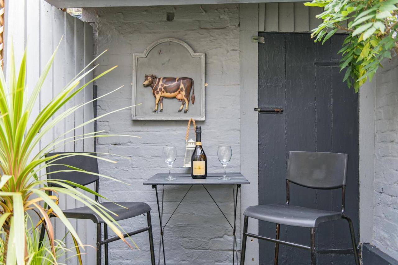 Cow And Cockle - Quirky Cottage In The Centre Of دييْل المظهر الخارجي الصورة